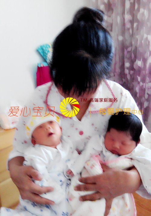 ������ɩ����ƽ�зḻ���������飬����˫��̥���������������֢��������������