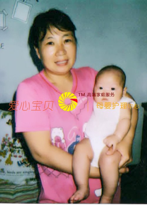 �����ڱ������ı�����������˾��Ӥʦ����÷��ϸ�ĺǻ��½����ɳ�