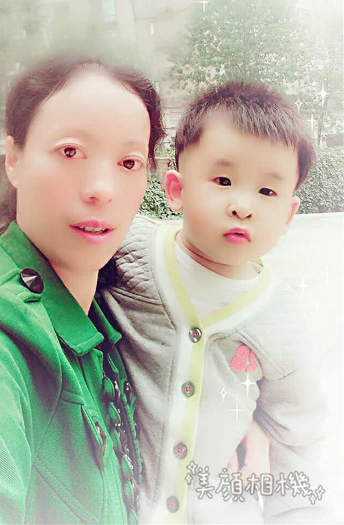 ��������