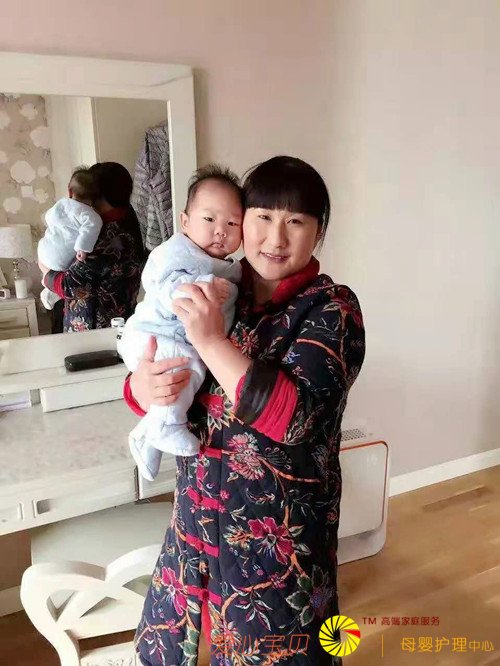 北京爱心宝贝家政公司涉外育婴师张小凤近照